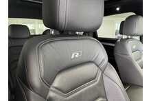 21/21 Volkswagen Touareg TDI V6 Black Edition