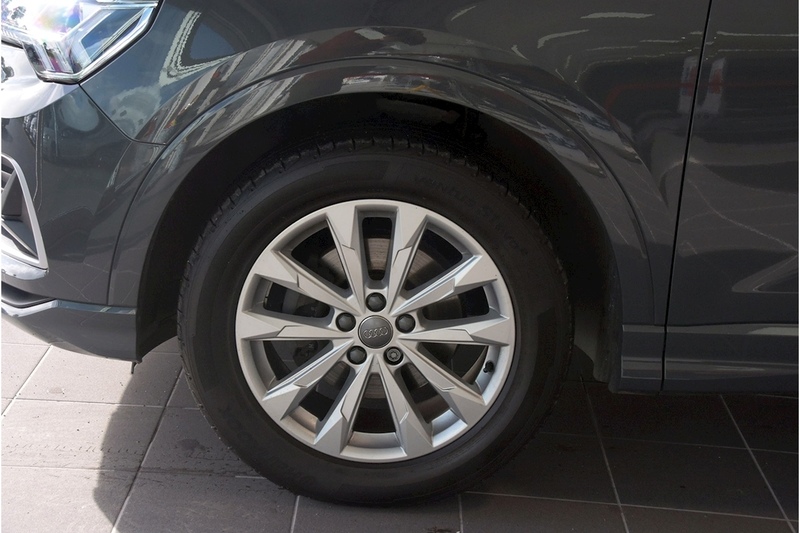 Audi 1.5 TFSI CoD 35 Sport SUV 5dr Petrol Manual Euro 6 (s/s) (150 ps)