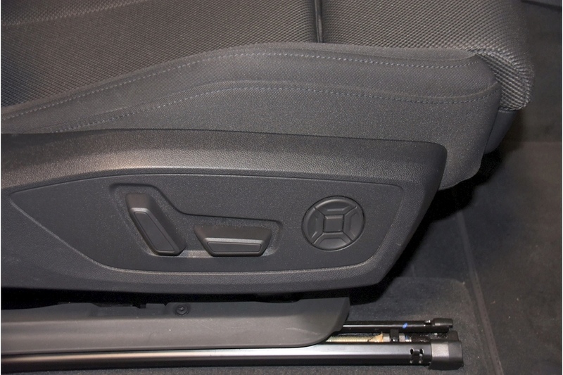 Audi 1.5 TFSI CoD 35 Sport SUV 5dr Petrol Manual Euro 6 (s/s) (150 ps)