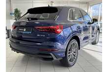 22/72 Audi Q3 1.5 TFSI CoD 35 S line Petrol S Tronic 150 ps