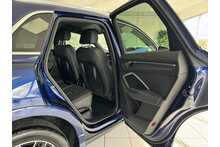 22/72 Audi Q3 1.5 TFSI CoD 35 S line Petrol S Tronic 150 ps