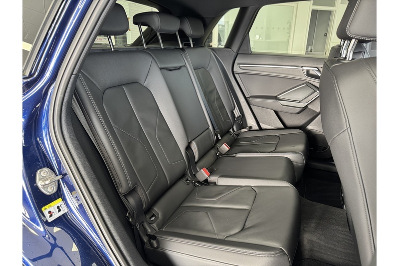 Audi 1.5 TFSI CoD 35 S line SUV 5dr Petrol S Tronic Euro 6 (s/s) (150 ps)