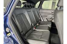 22/72 Audi Q3 1.5 TFSI CoD 35 S line Petrol S Tronic 150 ps