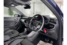 22/72 Audi Q3 1.5 TFSI CoD 35 S line Petrol S Tronic 150 ps