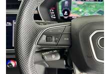 22/72 Audi Q3 1.5 TFSI CoD 35 S line Petrol S Tronic 150 ps