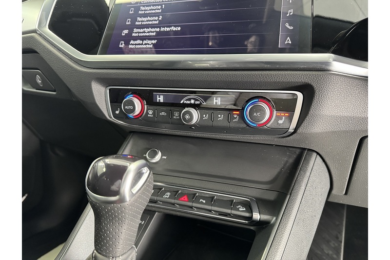 Audi 1.5 TFSI CoD 35 S line SUV 5dr Petrol S Tronic Euro 6 (s/s) (150 ps)