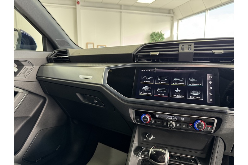 Audi 1.5 TFSI CoD 35 S line SUV 5dr Petrol S Tronic Euro 6 (s/s) (150 ps)