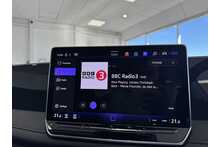 25/25 Volkswagen Tiguan TDI Life 2.0 SUV Diesel DSG 150 ps