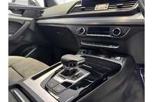 21/21 Audi Q5 2.0 TDI 40 S line SUV Diesel S Tronic quattro 204 ps