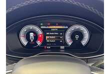 21/21 Audi Q5 2.0 TDI 40 S line SUV Diesel S Tronic quattro 204 ps