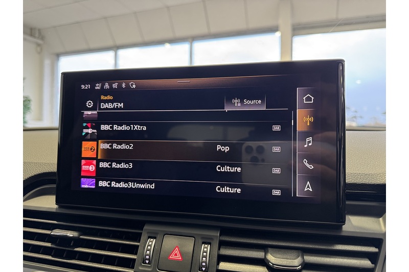 Audi 2.0 TDI 40 S line SUV 5dr Diesel S Tronic quattro Euro 6 (s/s) (204 ps)