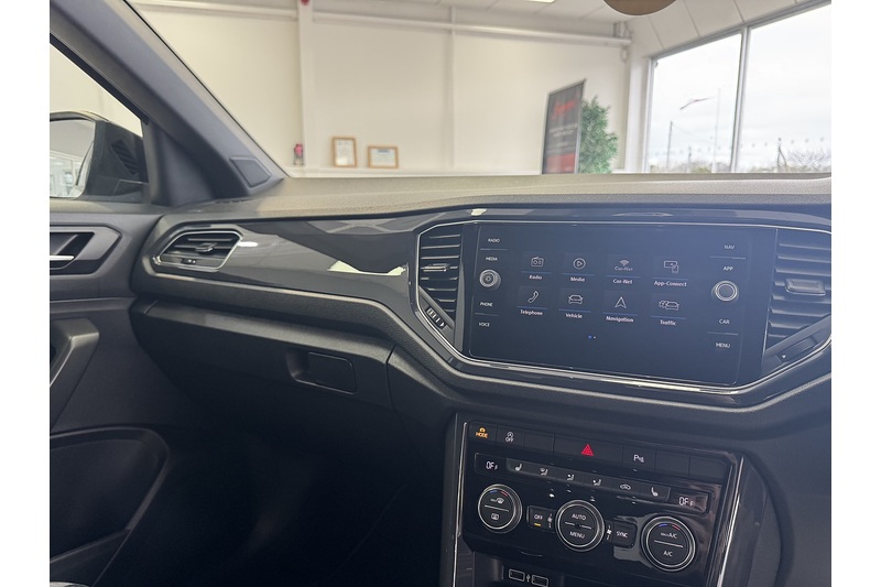 Volkswagen 1.5 TSI EVO R-Line SUV 5dr Petrol Manual Euro 6 (s/s) (150 ps)