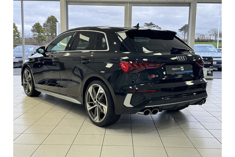 Audi 2.0 TFSI Sportback 5dr Petrol S Tronic quattro Euro 6 (s/s) (310 ps)