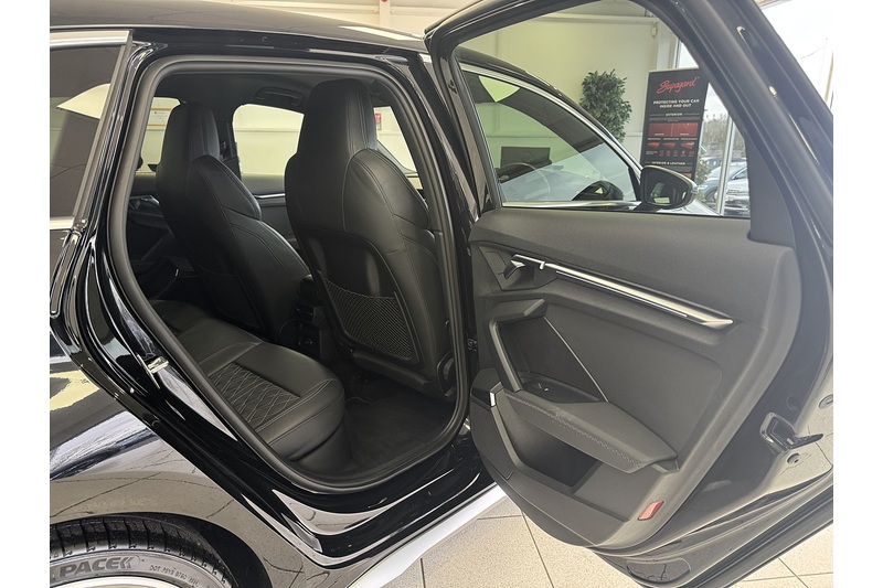 Audi 2.0 TFSI Sportback 5dr Petrol S Tronic quattro Euro 6 (s/s) (310 ps)