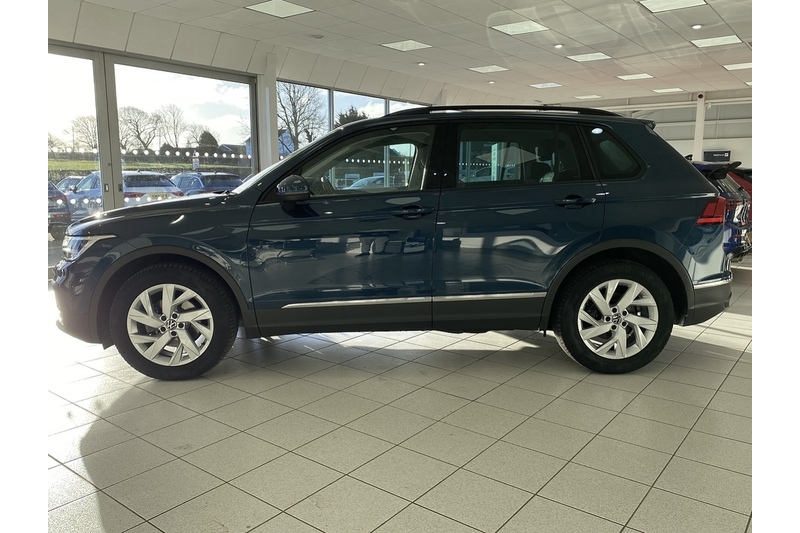Volkswagen 1.5 TSI Life SUV 5dr Petrol DSG Euro 6 (s/s) (150 ps)