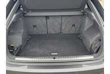 23/23 Audi Q3 1.5 TFSI CoD 35 Black Edition Petrol S Tronic 150 ps