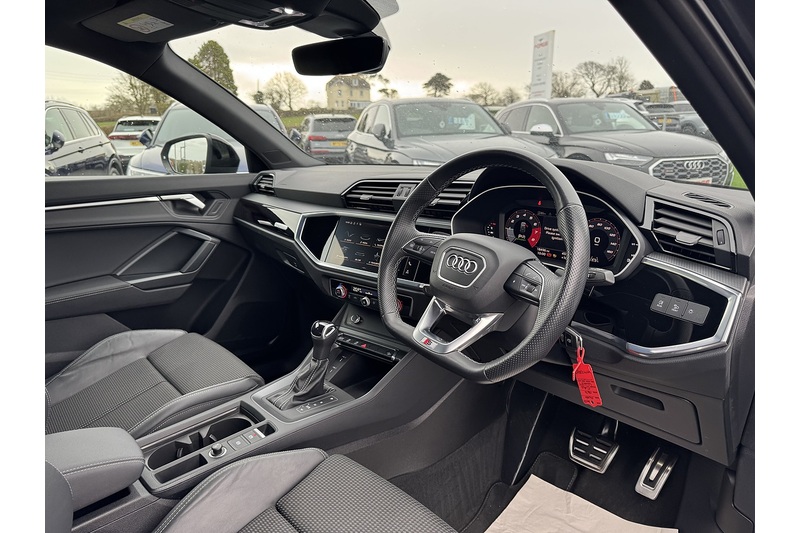 Audi 1.5 TFSI CoD 35 Black Edition SUV 5dr Petrol S Tronic Euro 6 (s/s) (150 ps)