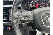 23/23 Audi Q3 1.5 TFSI CoD 35 Black Edition Petrol S Tronic 150 ps