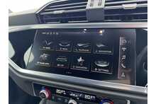 23/23 Audi Q3 1.5 TFSI CoD 35 Black Edition Petrol S Tronic 150 ps