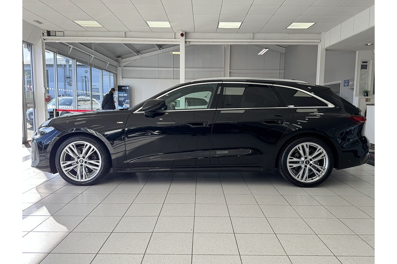 Audi 2.0 TDI S line Estate 5dr Diesel S Tronic quattro Euro 6 (s/s) (204 ps)