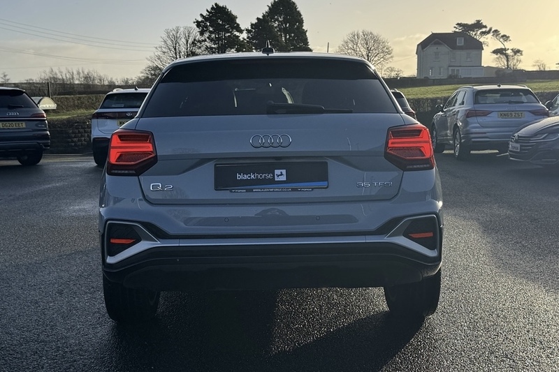 Audi 1.5 TFSI CoD 35 S line SUV 5dr Petrol S Tronic Euro 6 (s/s) (150 ps)