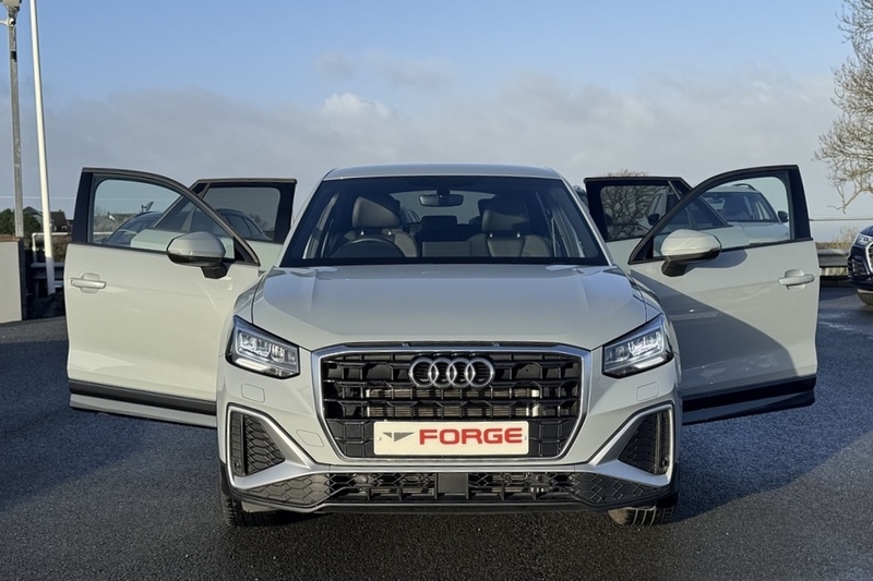 Audi 1.5 TFSI CoD 35 S line SUV 5dr Petrol S Tronic Euro 6 (s/s) (150 ps)