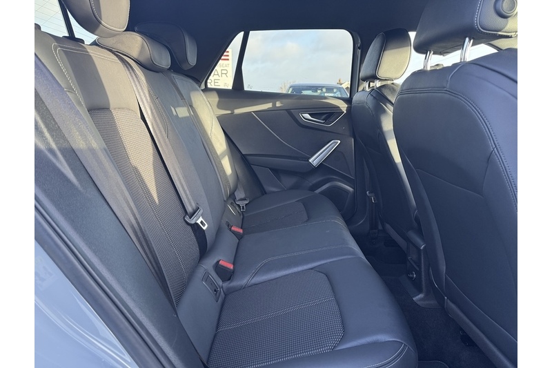 Audi 1.5 TFSI CoD 35 S line SUV 5dr Petrol S Tronic Euro 6 (s/s) (150 ps)