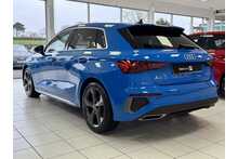 21/21 Audi A3 1.5 TFSI 35 S line Sportback Petrol S Tronic 150 ps