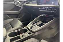 21/21 Audi A3 1.5 TFSI 35 S line Sportback Petrol S Tronic 150 ps