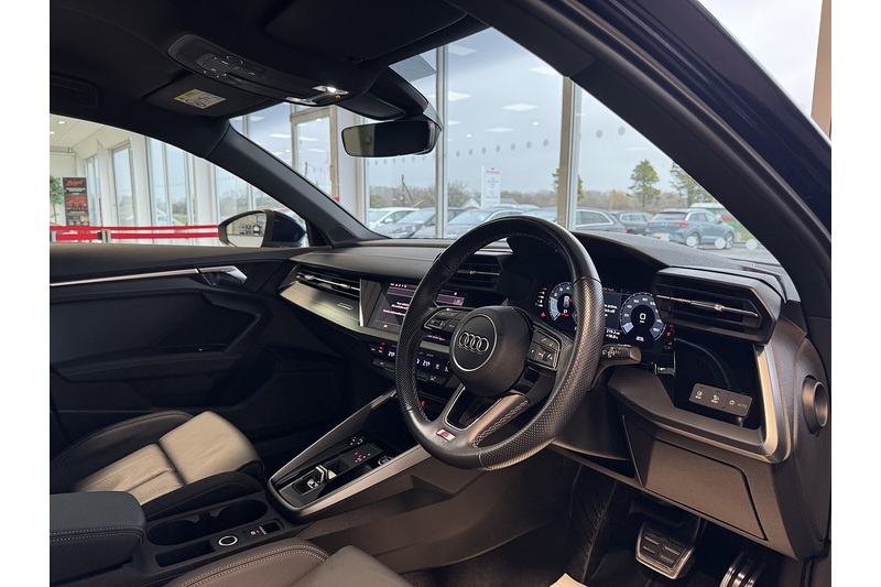 Audi TFSI S line Hatchback 1.5 Automatic Petrol