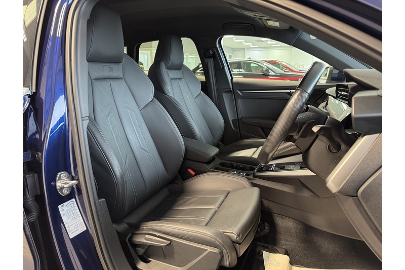 Audi TFSI S line Hatchback 1.5 Automatic Petrol