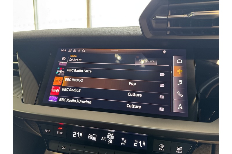 Audi TFSI S line Hatchback 1.5 Automatic Petrol