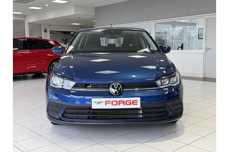Volkswagen 1.0 TSI Life Hatchback 5dr Petrol DSG Euro 6 (s/s) (95 ps)