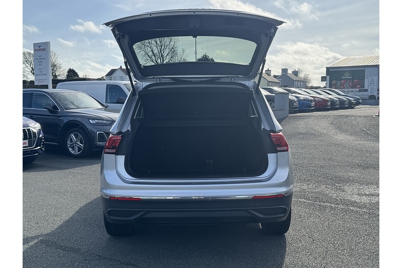 Volkswagen TSI Life SUV 1.5 Automatic Petrol