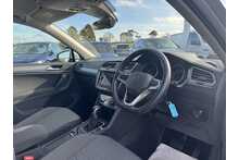 21/21 Volkswagen Tiguan TSI Life SUV 1.5 Automatic Petrol 150 PS