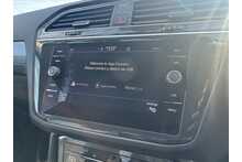 21/21 Volkswagen Tiguan TSI Life SUV 1.5 Automatic Petrol 150 PS