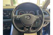 19/19 Volkswagen T-Roc TDI Design