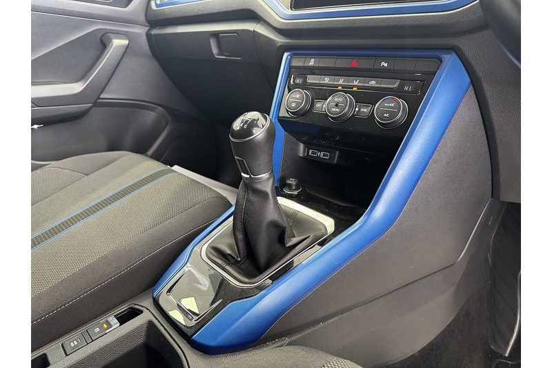 Volkswagen 2.0 TDI Design SUV 5dr Diesel Manual Euro 6 (s/s) (150 ps)