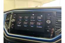 19/19 Volkswagen T-Roc TDI Design