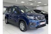 21/21 Peugeot Rifter 1.2 PureTech Allure MPV Petrol EAT 130 ps