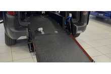 21/21 Peugeot Rifter 1.2 PureTech Allure MPV Petrol EAT 130 ps