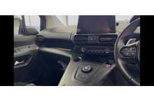 21/21 Peugeot Rifter 1.2 PureTech Allure MPV Petrol EAT 130 ps