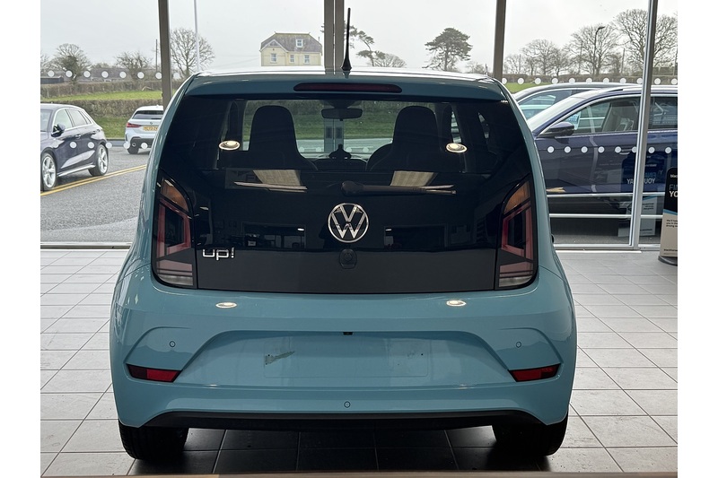 Volkswagen 1.0 Black Edition Hatchback 5dr Petrol Manual Euro 6 (s/s) (65 ps)