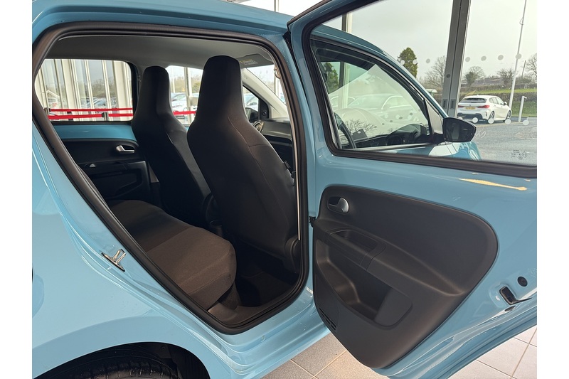 Volkswagen 1.0 Black Edition Hatchback 5dr Petrol Manual Euro 6 (s/s) (65 ps)