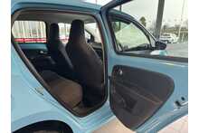 23/23 Volkswagen up! 1.0 Black Edition 5dr Petrol Manual