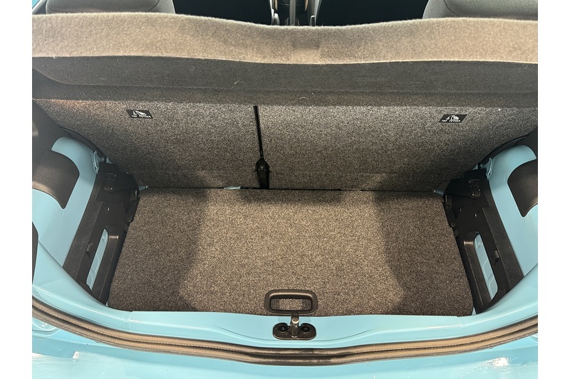 Volkswagen 1.0 Black Edition Hatchback 5dr Petrol Manual Euro 6 (s/s) (65 ps)