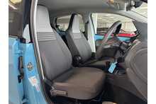 23/23 Volkswagen up! 1.0 Black Edition 5dr Petrol Manual