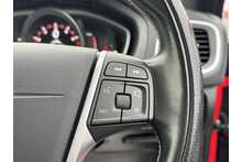 19/19 Volvo V40 2.0 T2 GPF R-Design Nav Plus Petrol Manual 122 ps