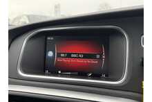 19/19 Volvo V40 2.0 T2 GPF R-Design Nav Plus Petrol Manual 122 ps