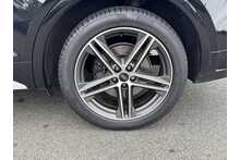 21/21 Audi SQ5 3.0 TDI V6 SUV Diesel Tiptronic quattro 341 ps